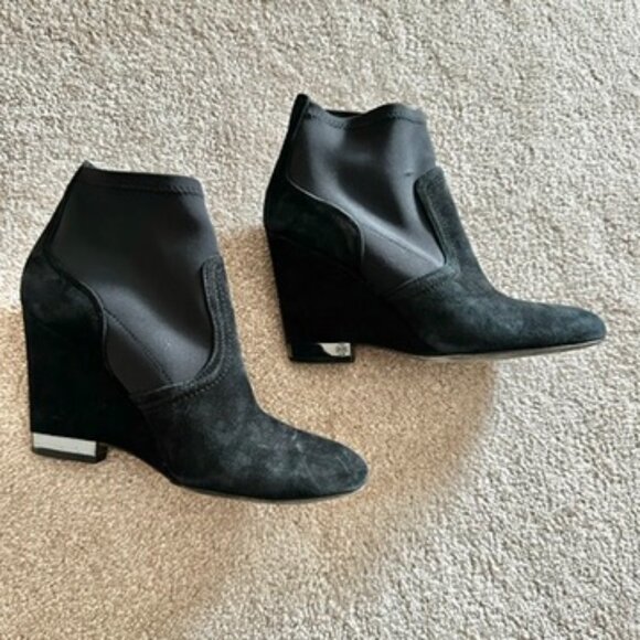 Tory Burch Brenda Suede Stretch Sock Wedge Booties Black Silver 8.5 - Picture 5 of 8